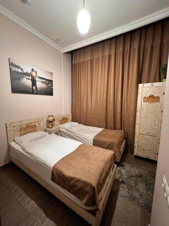 California Boutique Hotel Yerevan Exterior photo